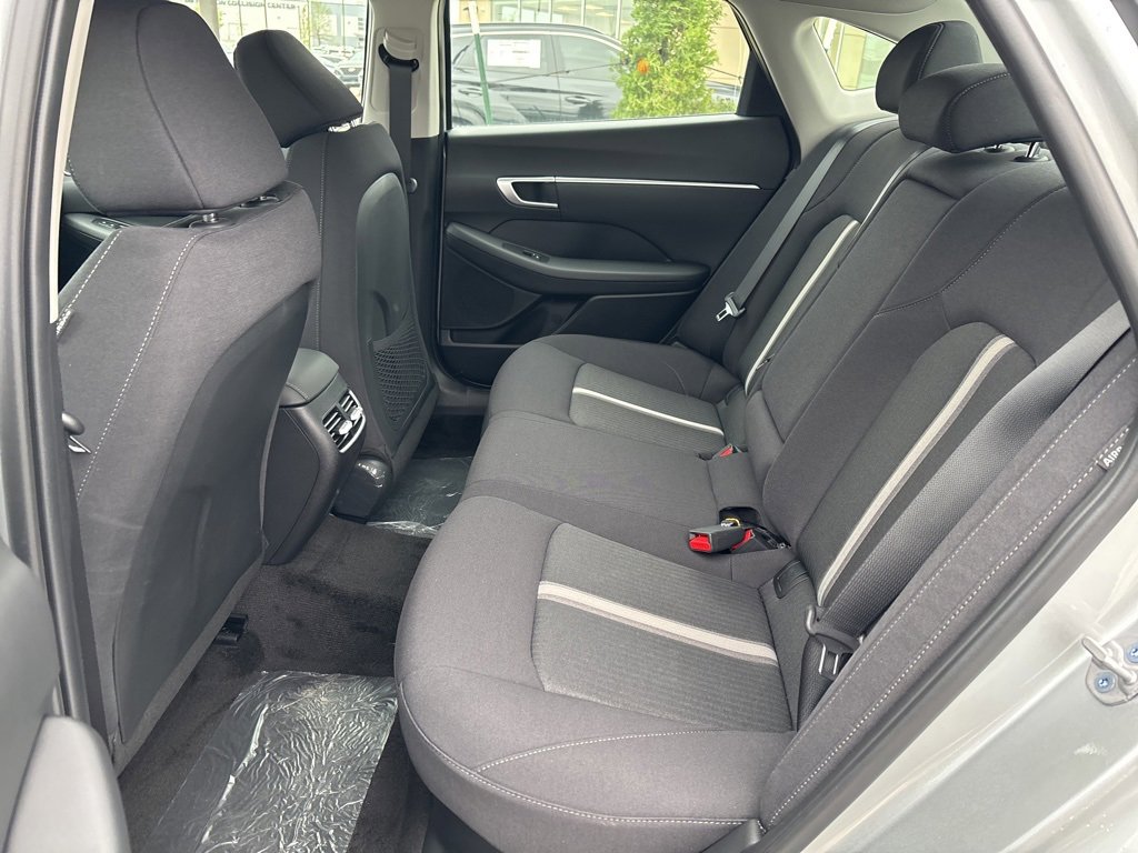 New 2025 Hyundai Sonata SEL image 12