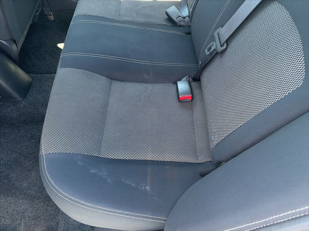 Used 2016 Nissan Versa SV FWD image 21