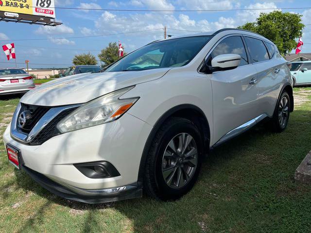 Used 2016 Nissan Murano SV w/ Premium Package FWD image 4