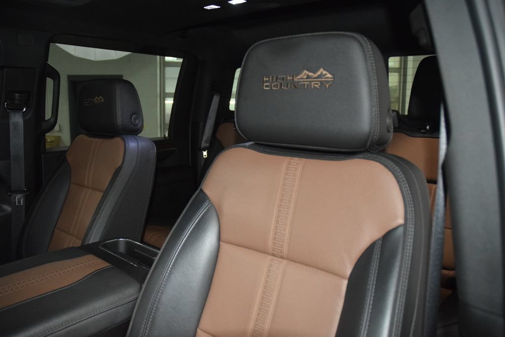 Used 2024 Chevrolet Silverado 3500 High Country w/ High Country Premium Package AWD/4WD image 47