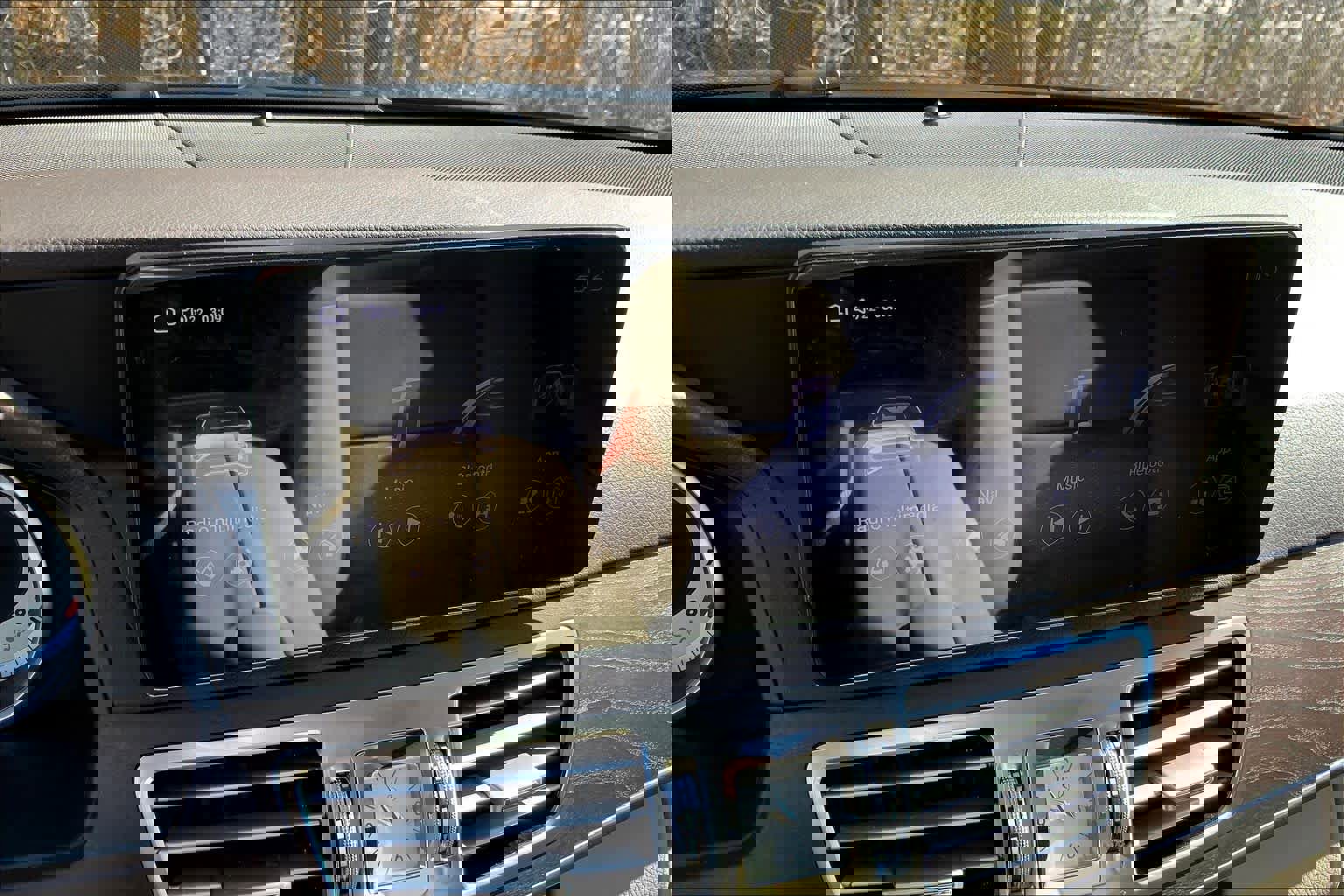 Used 2015 Mercedes-Benz E 350 4MATIC Sedan image 29