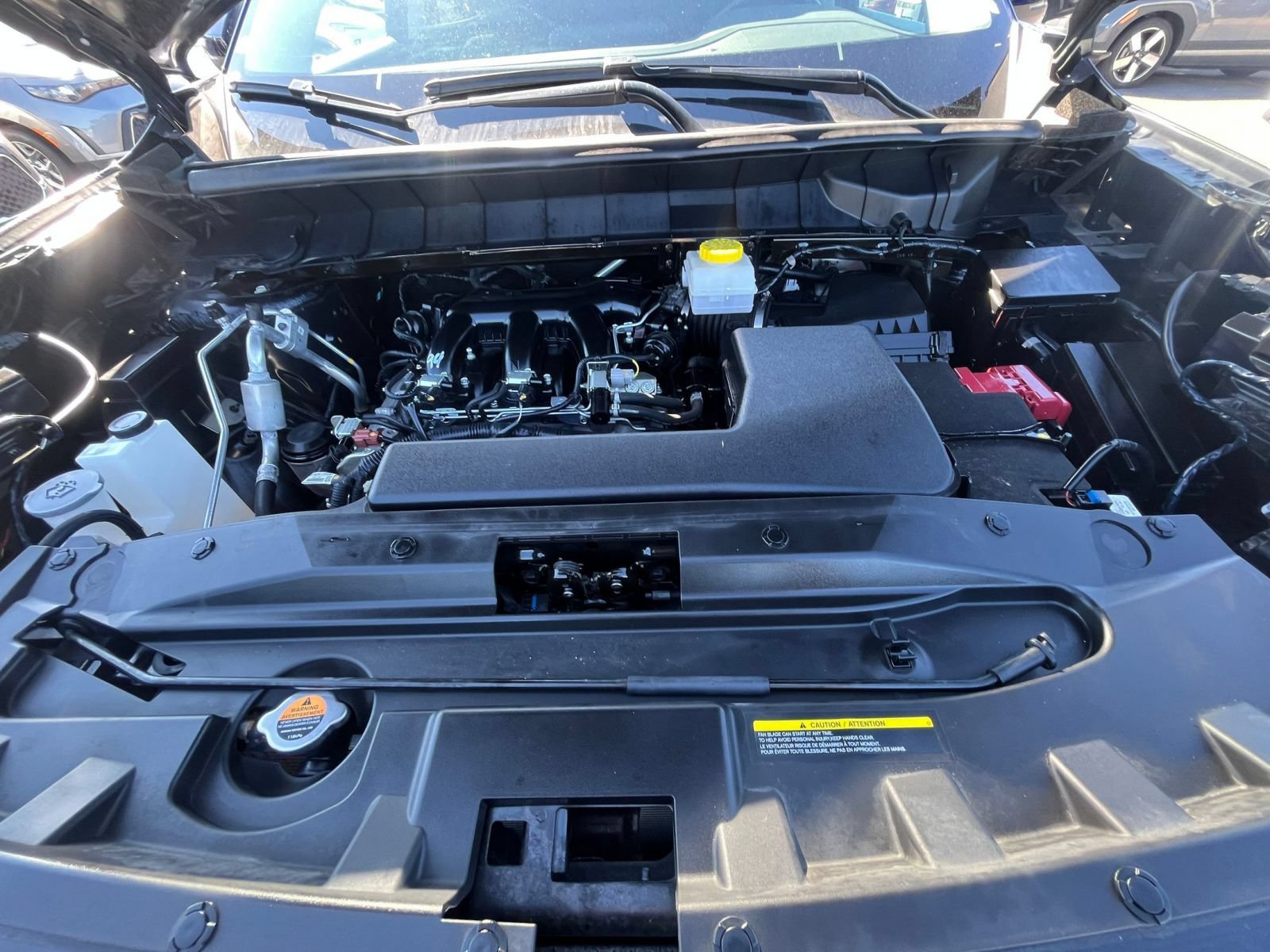 Used 2025 Nissan Pathfinder SV AWD/4WD image 30