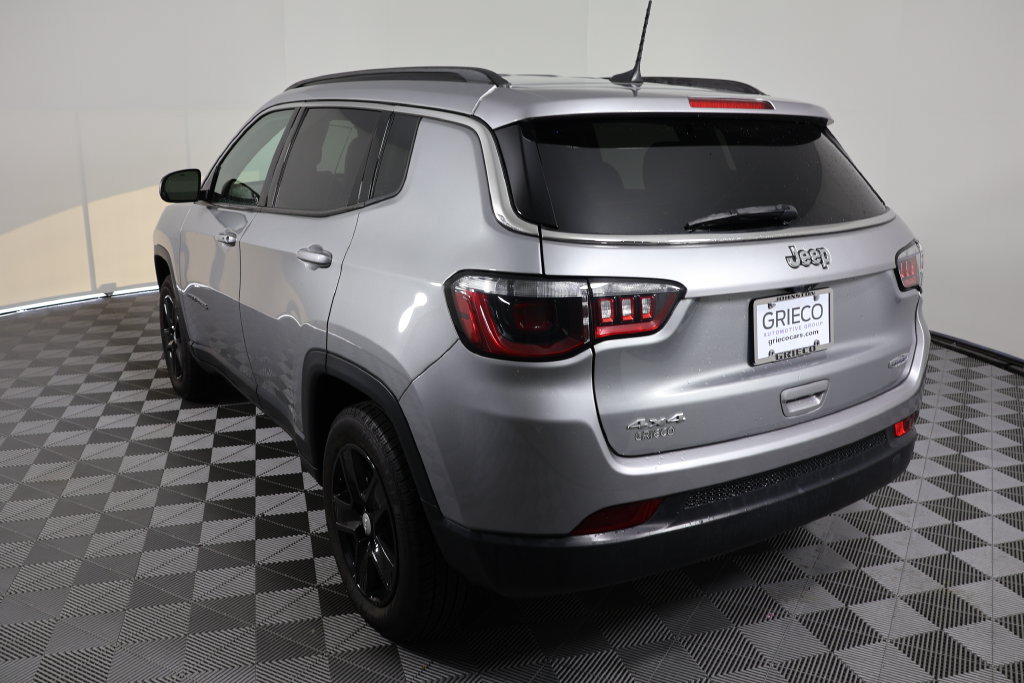 Used 2022 Jeep Compass Latitude w/ Convenience Group AWD/4WD image 6