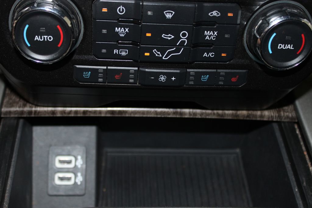Used 2019 Ford F350 Lariat w/ Lariat Ultimate Package AWD/4WD image 48