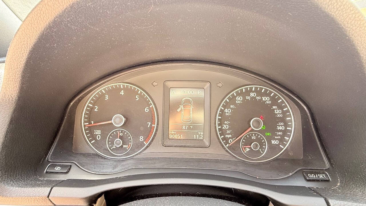 Used 2012 Volkswagen Eos Komfort FWD image 56