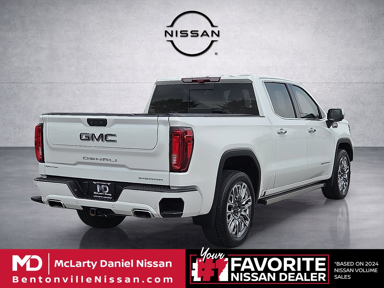 Used 2024 GMC Sierra 1500 Denali Ultimate AWD/4WD image 5