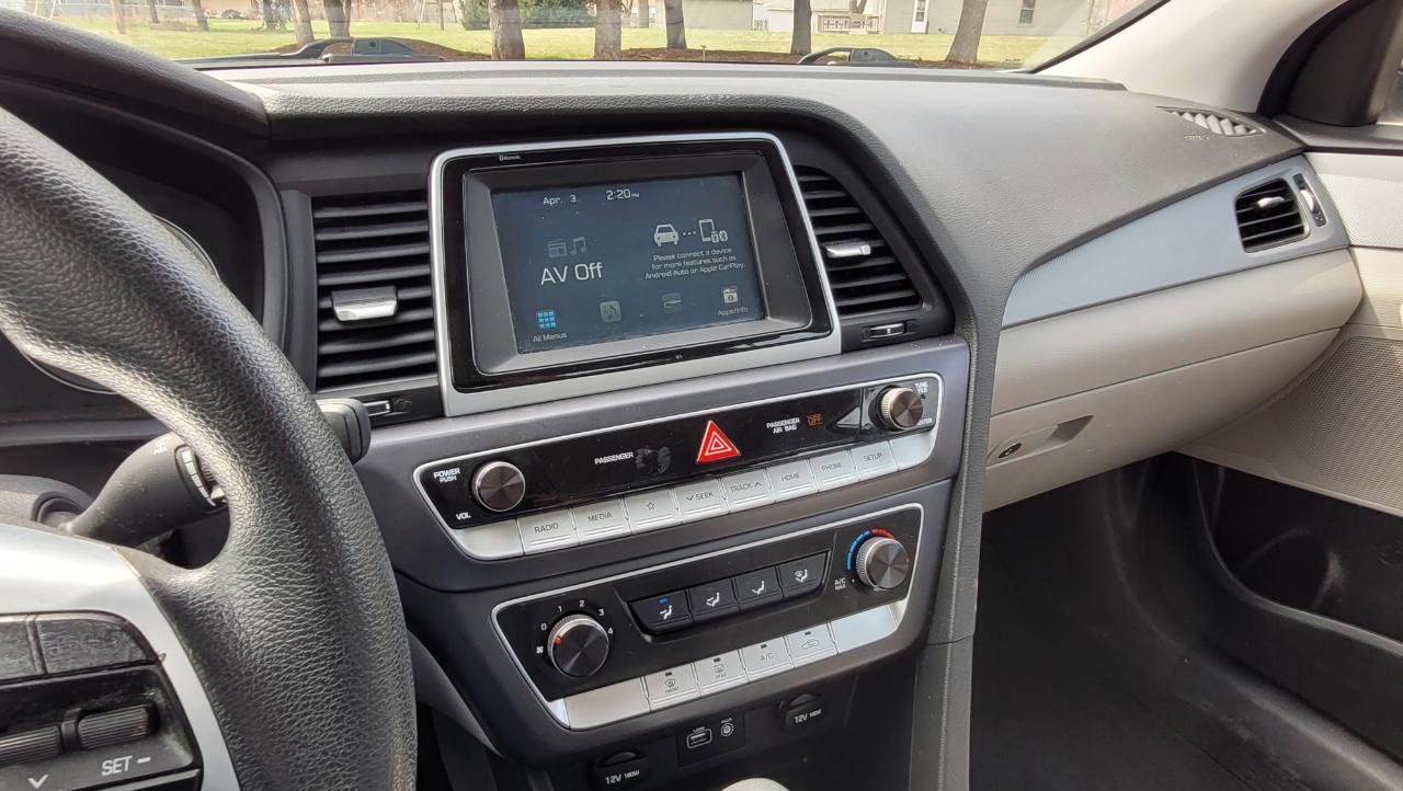 Used 2019 Hyundai Sonata ECO FWD image 13