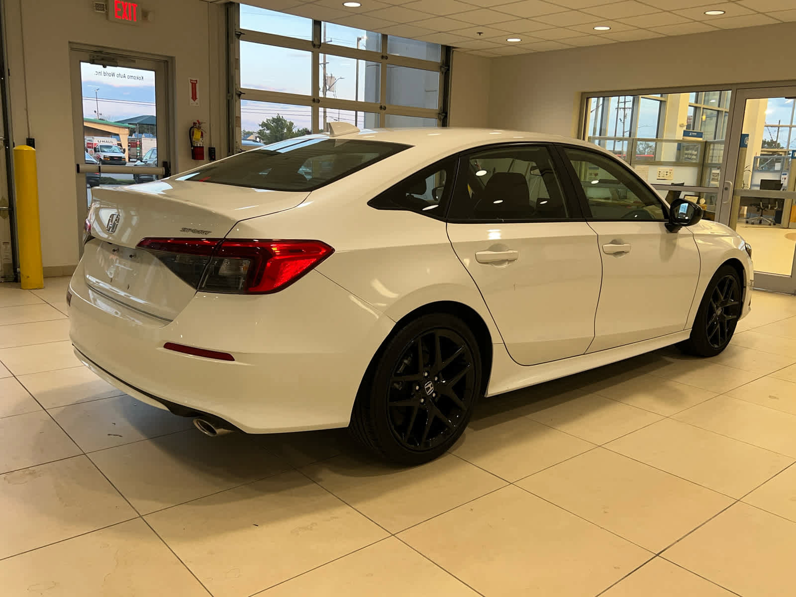 Used 2024 Honda Civic Sport image 10