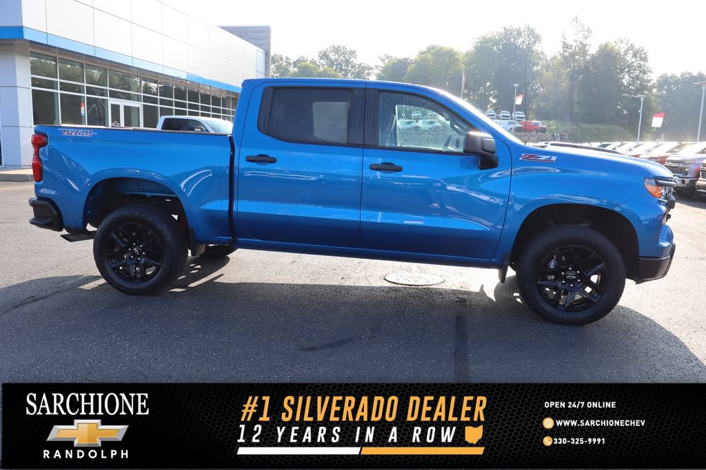 Used 2023 Chevrolet Silverado 1500 Custom Trail Boss AWD/4WD image 1