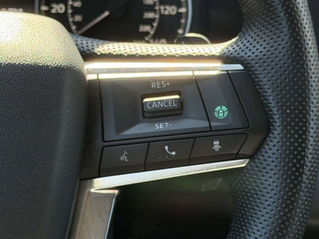 Used 2023 Mitsubishi Outlander SE AWD/4WD image 23