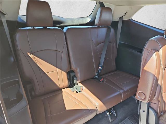 Used 2018 Buick Enclave Avenir w/ Avenir Technology Package AWD/4WD image 22