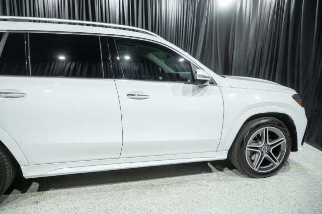 New 2026 Mercedes-Benz GLS 450 4MATIC image 4
