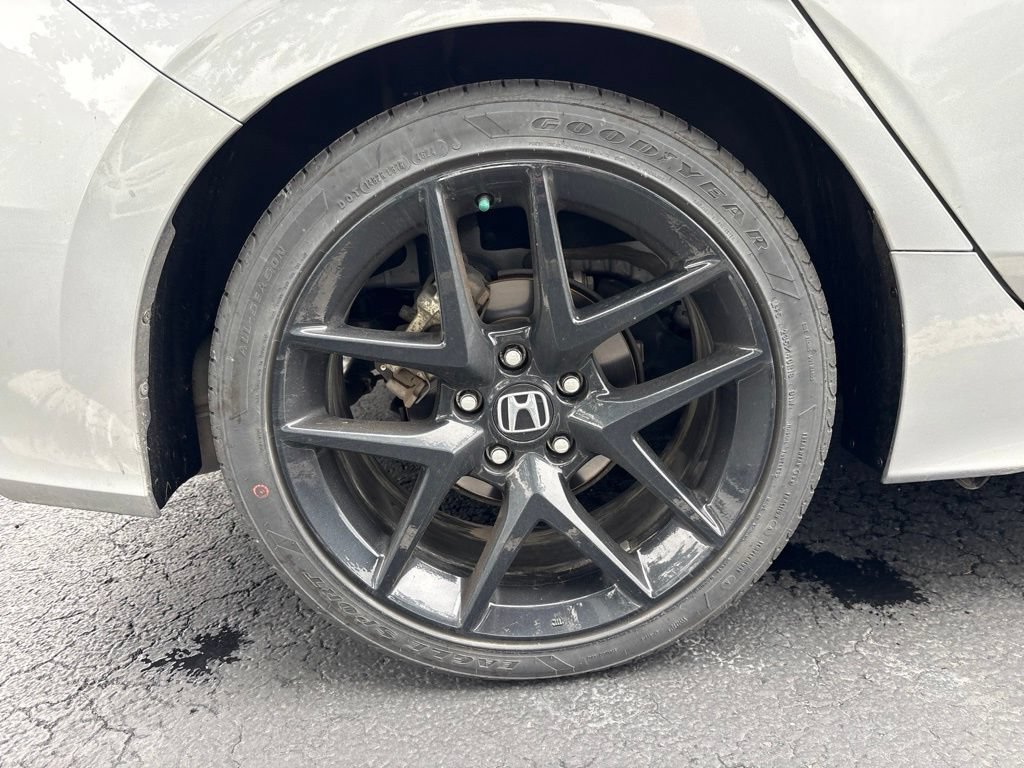 Used 2025 Honda Civic Sport image 5