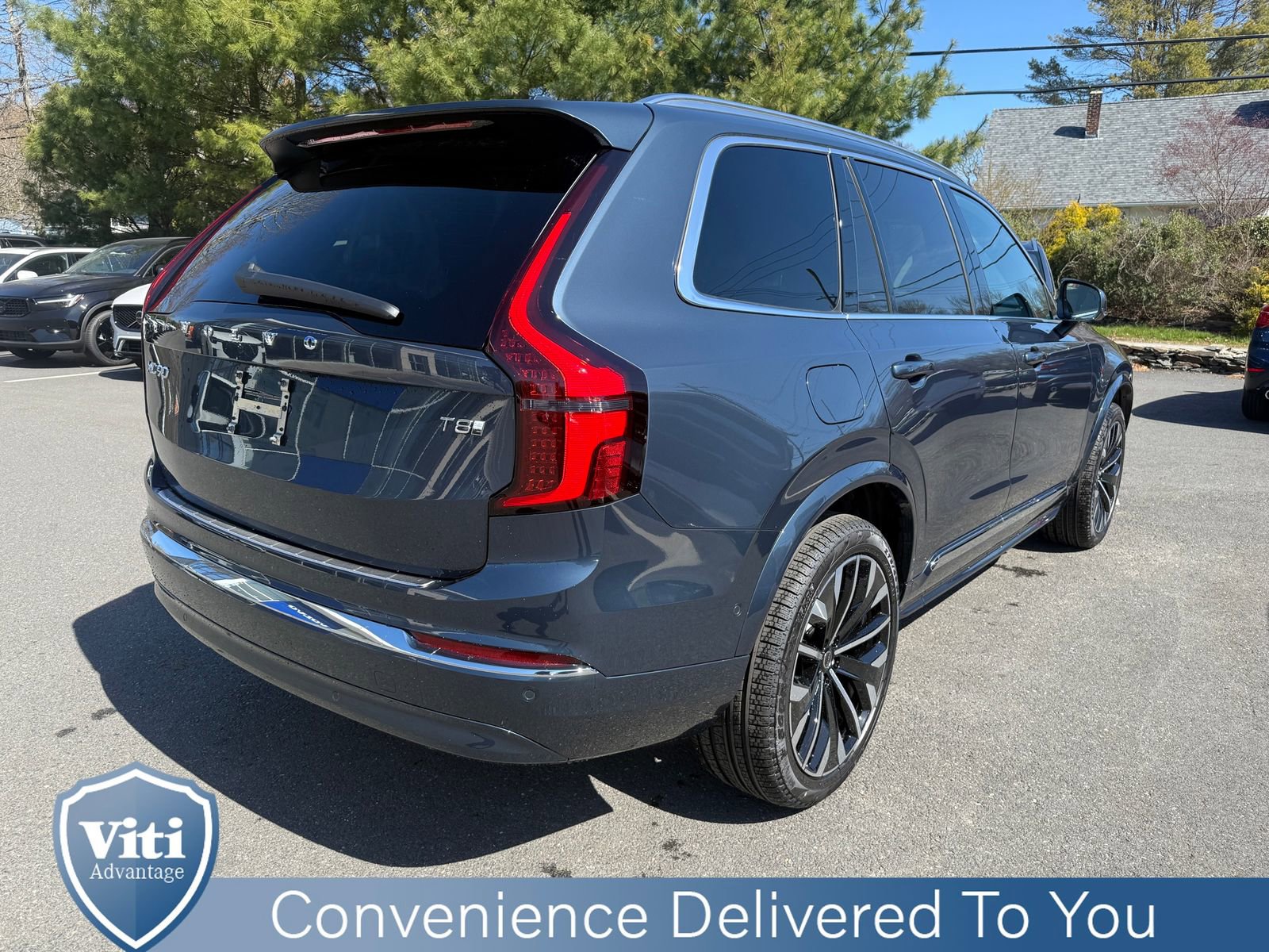New 2026 Volvo XC90 T8 Plus w/ Protection Package Premier AWD/4WD image 7