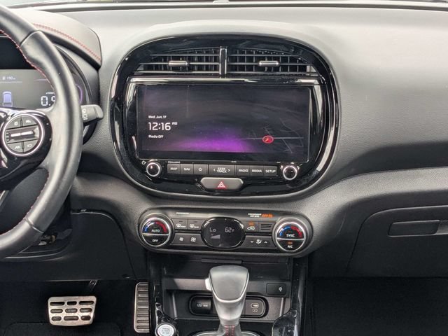Used 2024 Kia Soul GT-Line FWD image 17
