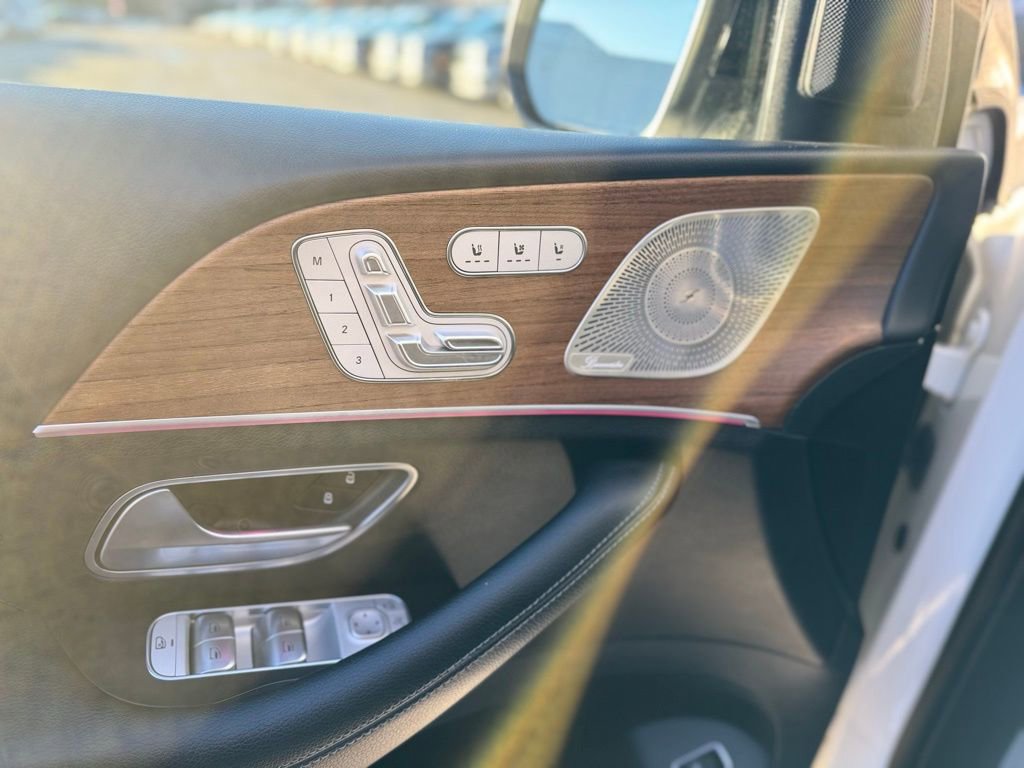 Used 2024 Mercedes-Benz GLE 450 4MATIC image 16