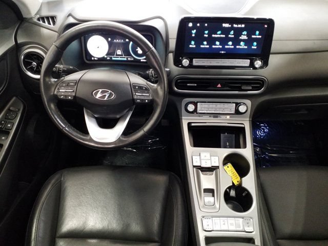 Used 2023 Hyundai Kona Limited w/ Cargo Package FWD image 3