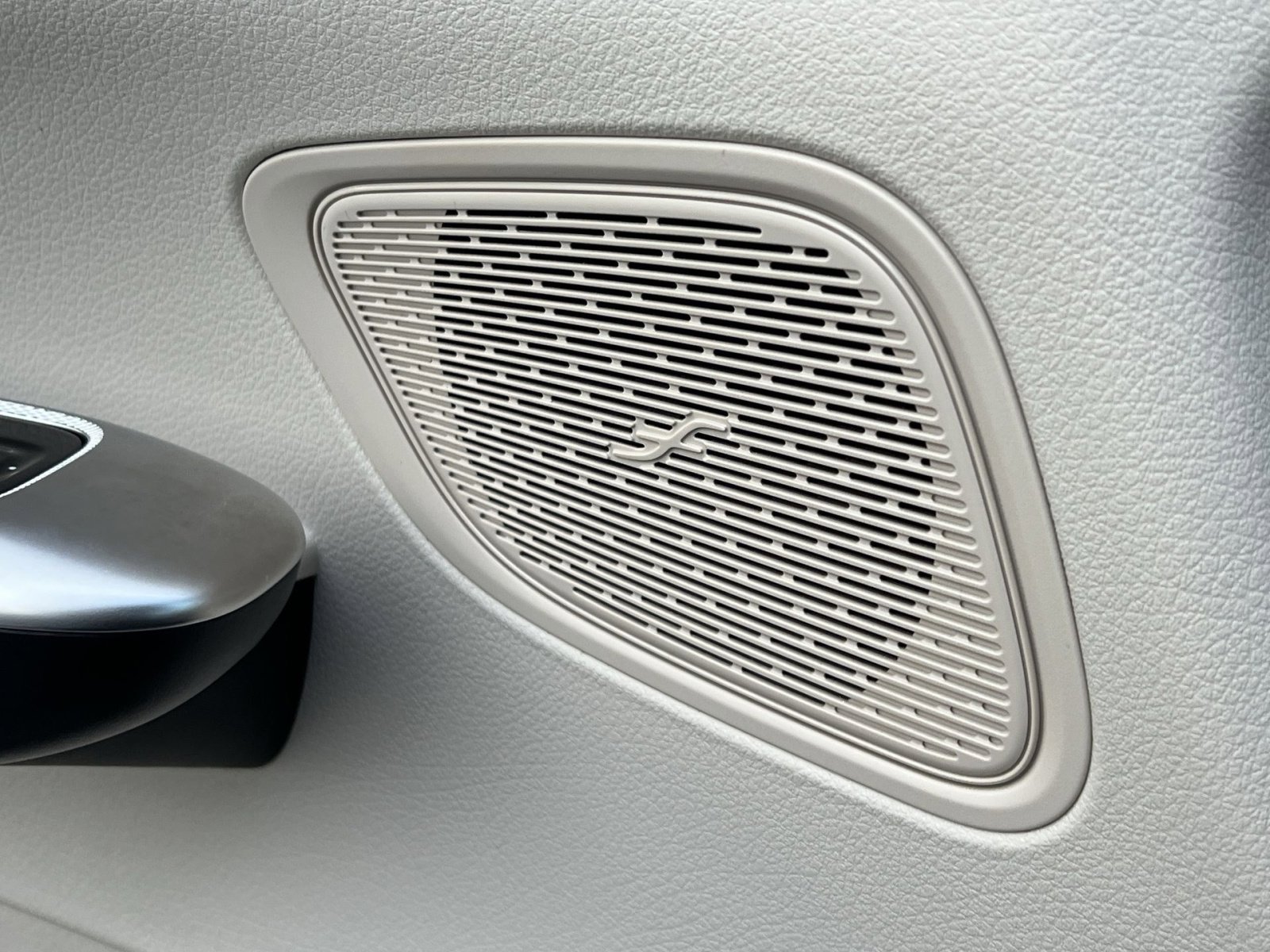 Certified 2024 Mercedes-Benz GLC 300 4MATIC image 34