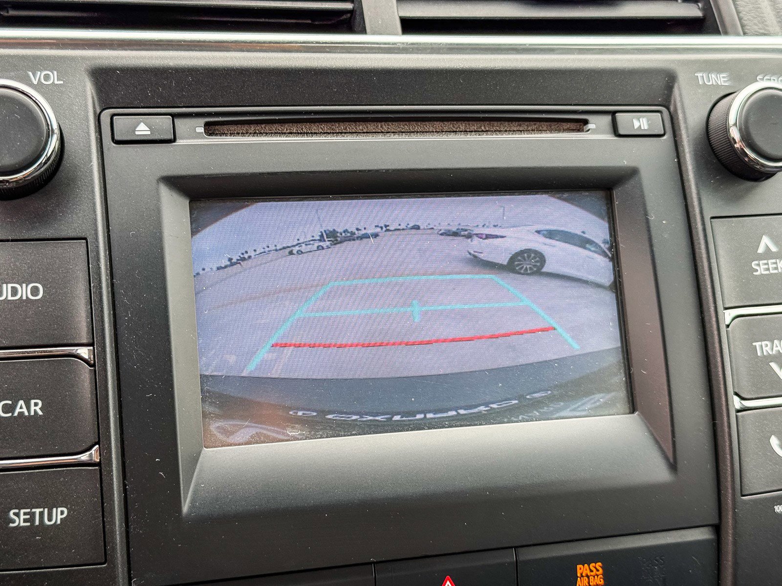 Used 2016 Toyota Camry SE image 27