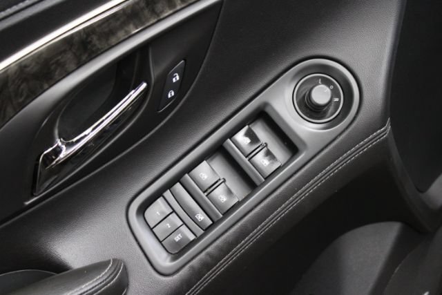 Used 2015 Buick LaCrosse Leather AWD/4WD image 9