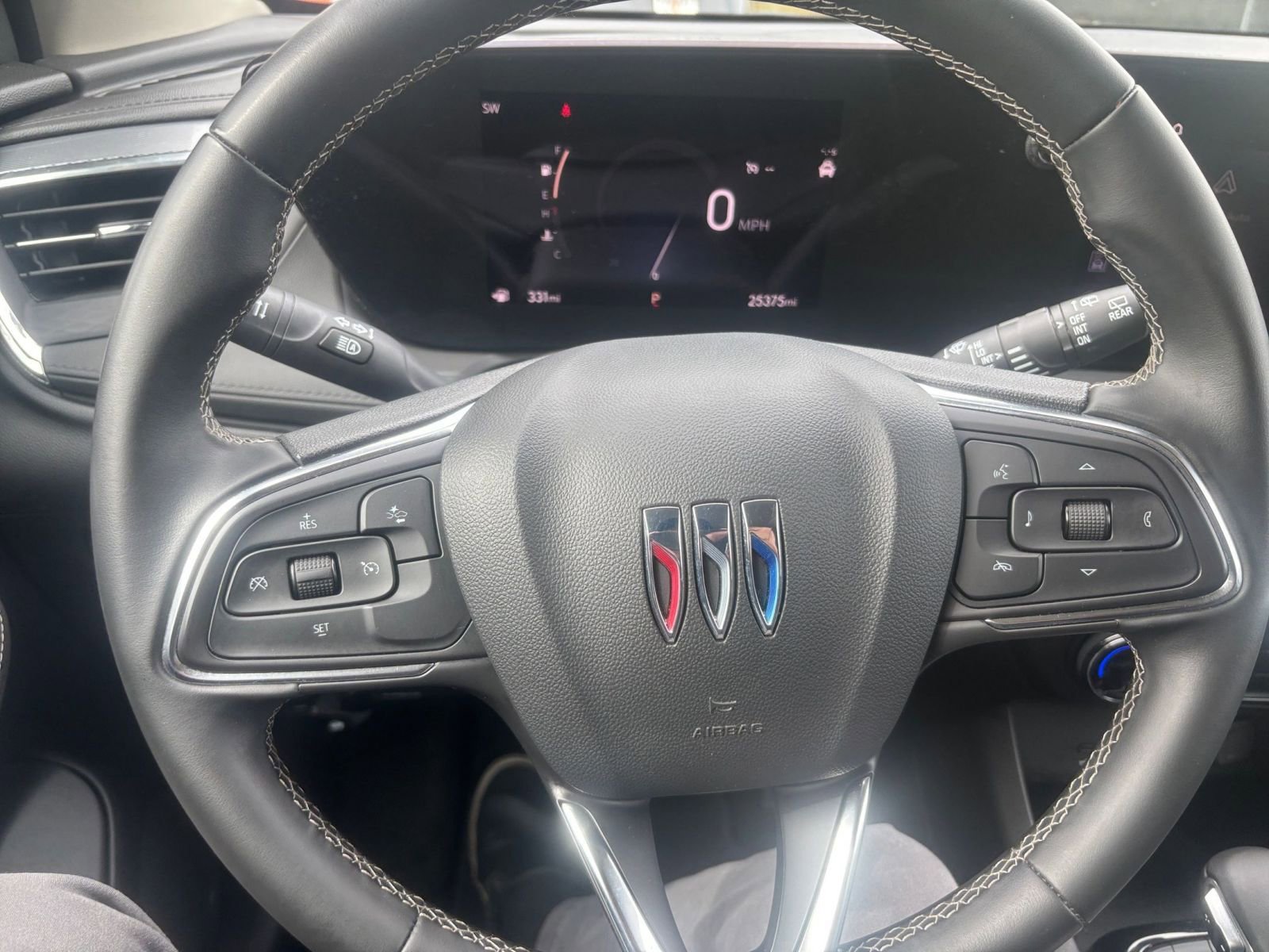Used 2025 Buick Encore GX Preferred FWD image 32