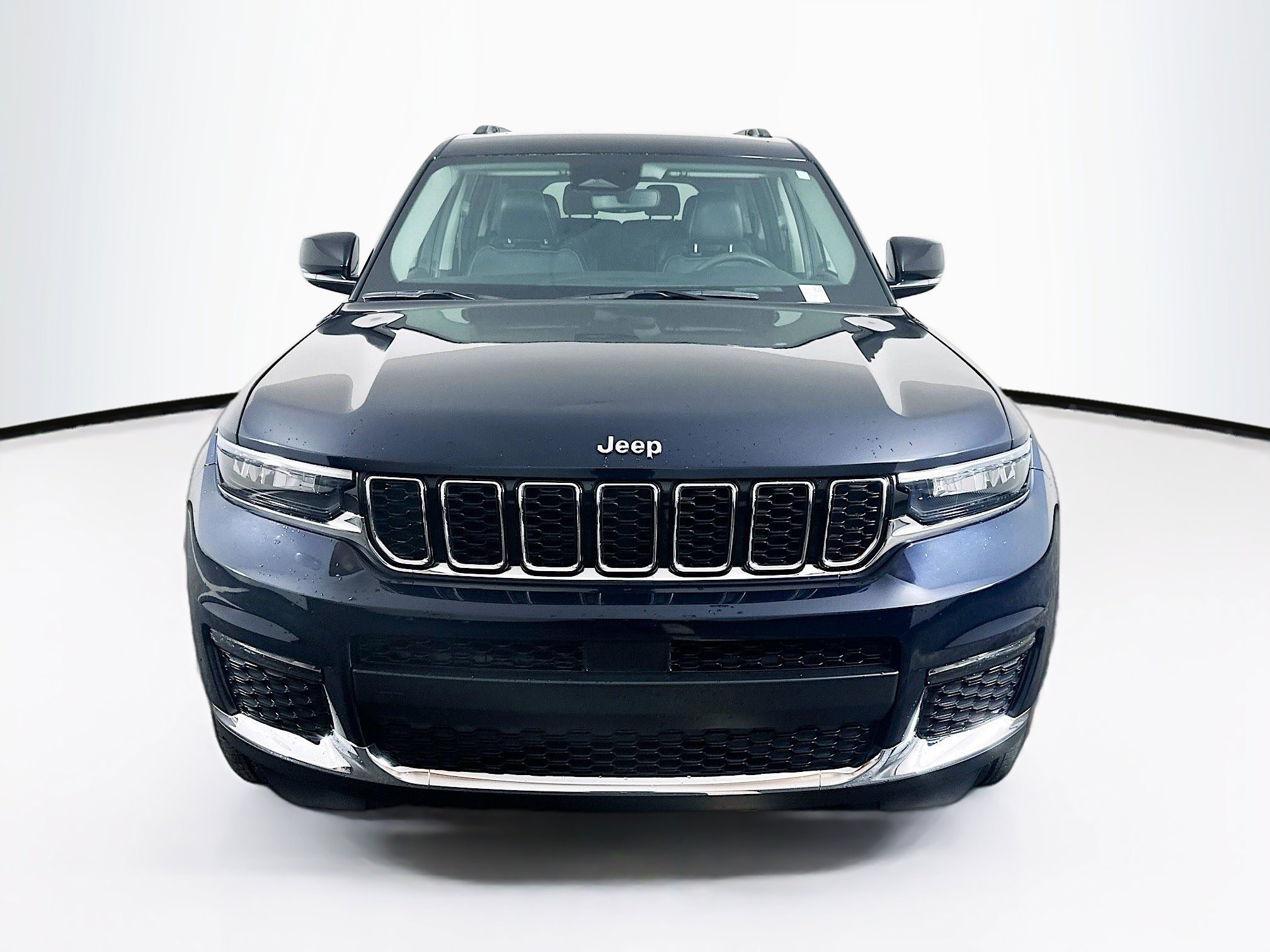 Used 2023 Jeep Grand Cherokee L Limited w/ Trailer Tow Group (B) AWD/4WD image 2
