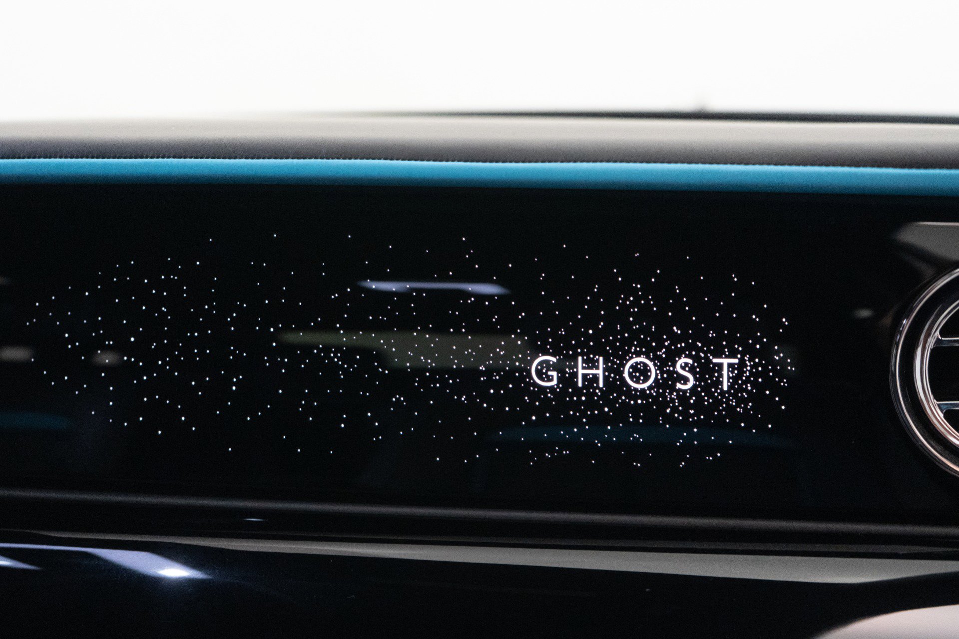 Used 2022 Rolls-Royce Ghost w/ Ghost Package image 26