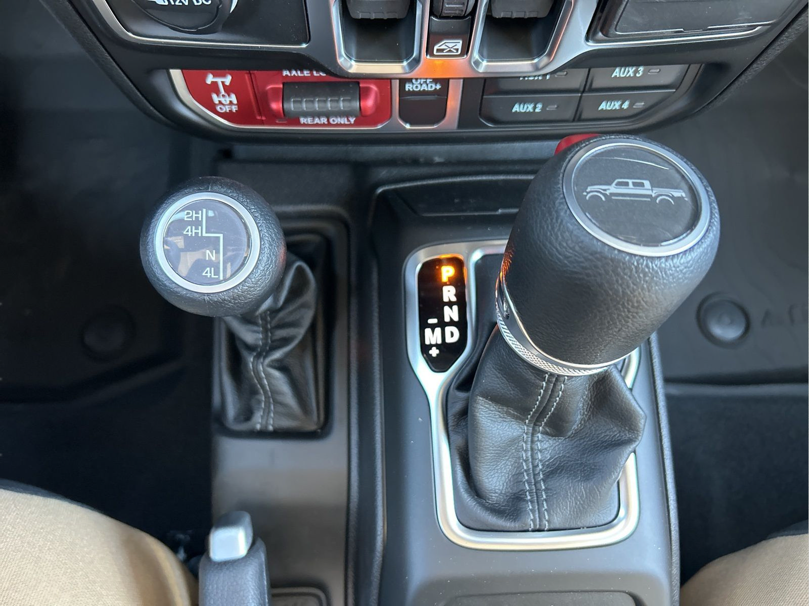 New 2026 Jeep Gladiator Willys AWD/4WD image 19