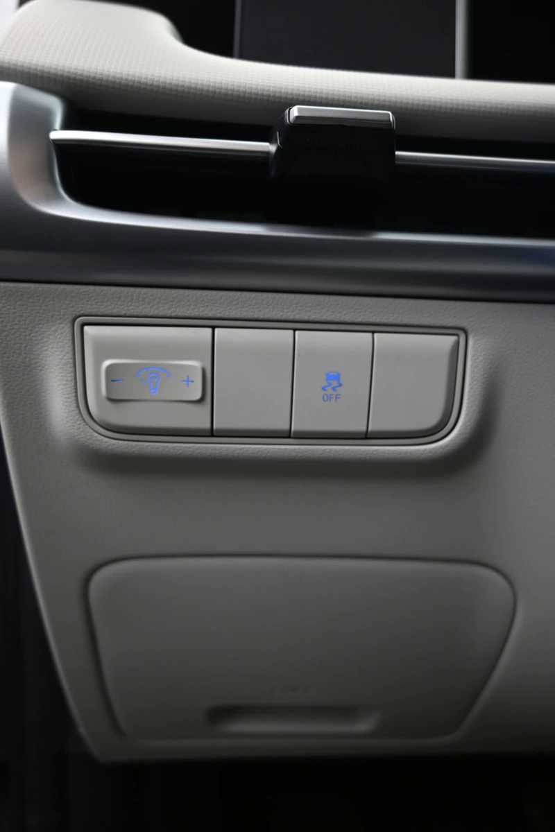 New 2026 Hyundai Tucson SE image 21