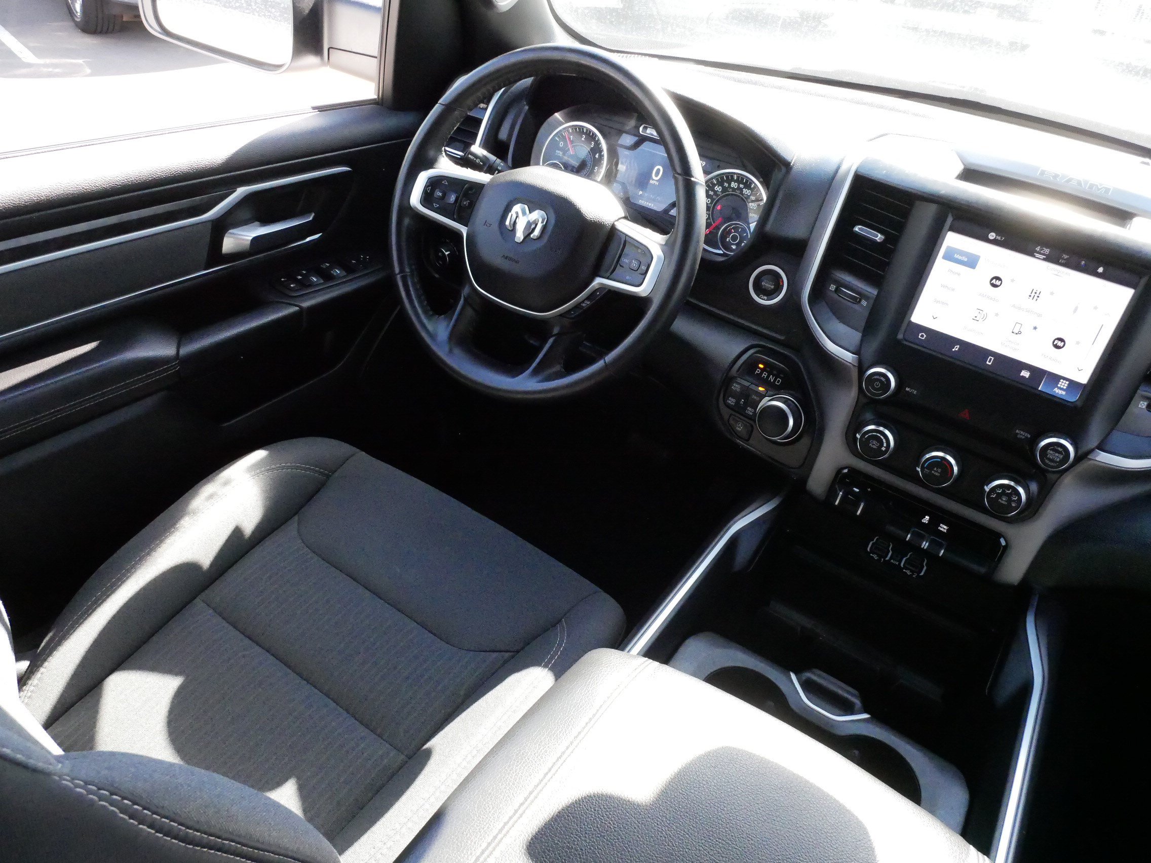 Used 2022 RAM 1500 Big Horn AWD/4WD image 13