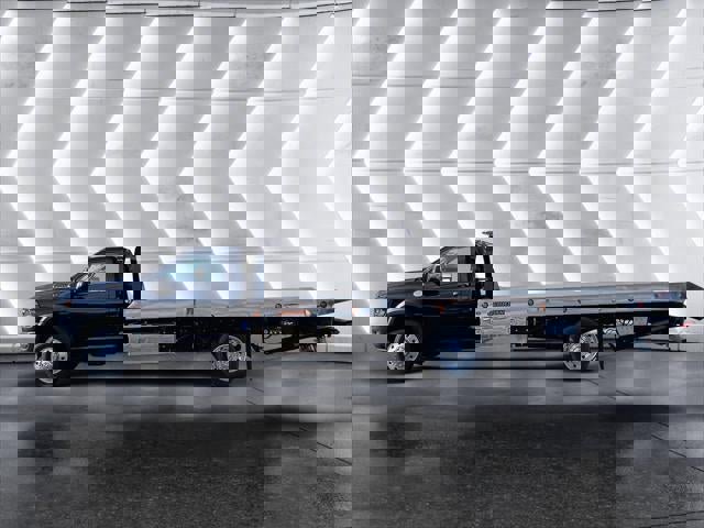 New 2026 RAM 5500 Tradesman image 19