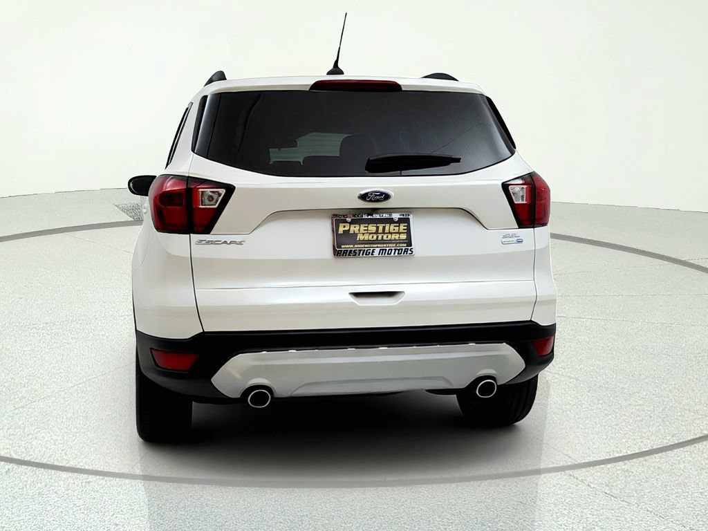 Used 2019 Ford Escape SEL AWD/4WD image 5