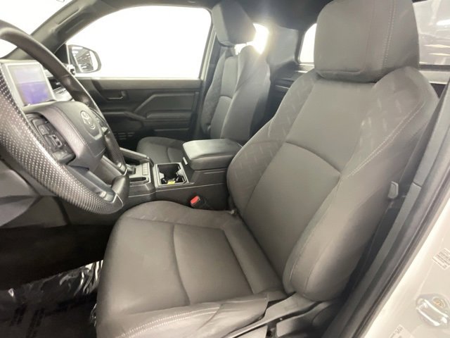 Used 2024 Toyota Tacoma SR image 16