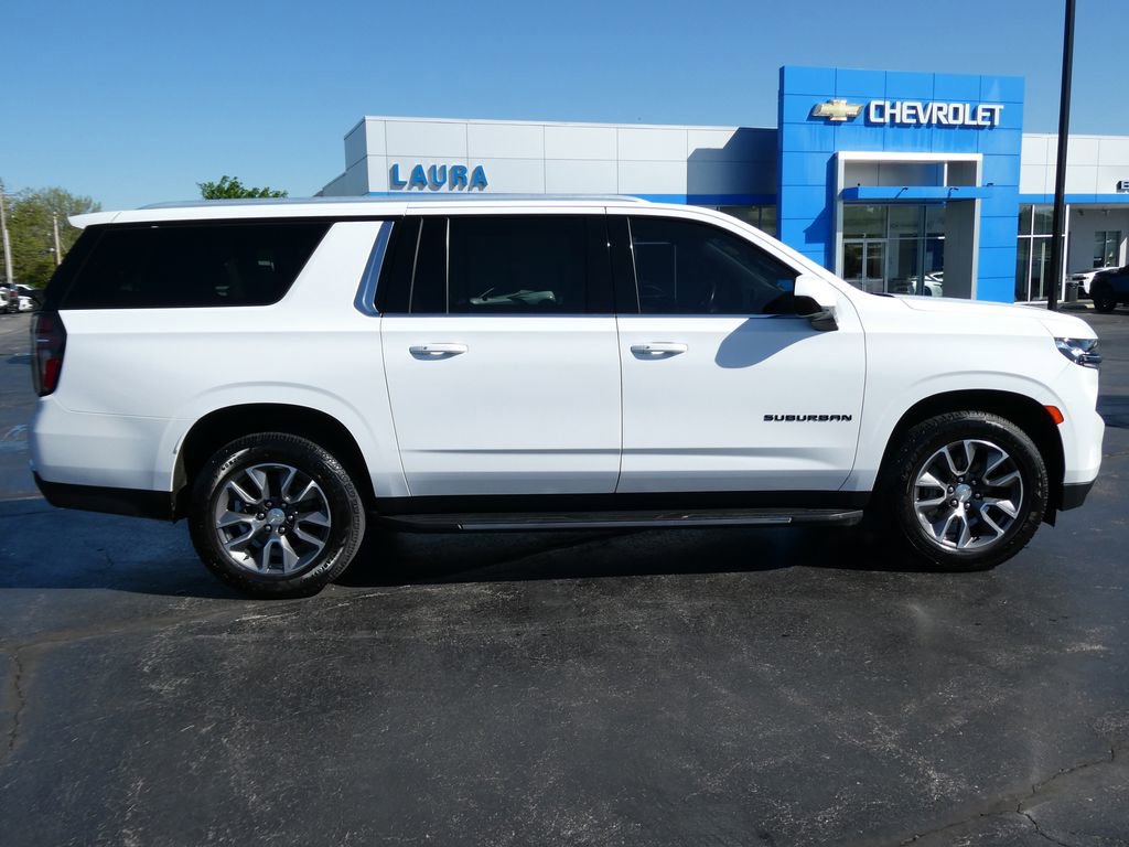 Certified 2021 Chevrolet Suburban LT w/ Rear Media and Nav Package AWD/4WD image 4