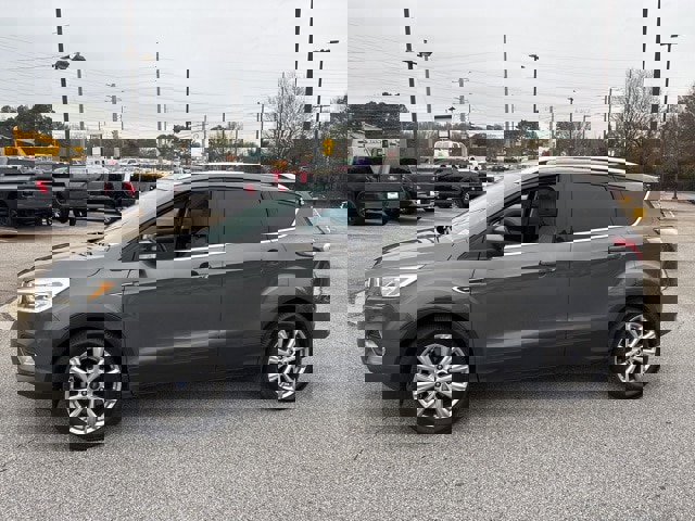 Certified 2017 Ford Escape Titanium w/ Equipment Group 301A image 5