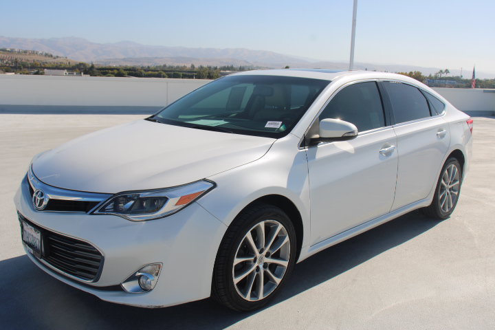 Used 2014 Toyota Avalon XLE Touring FWD image 6