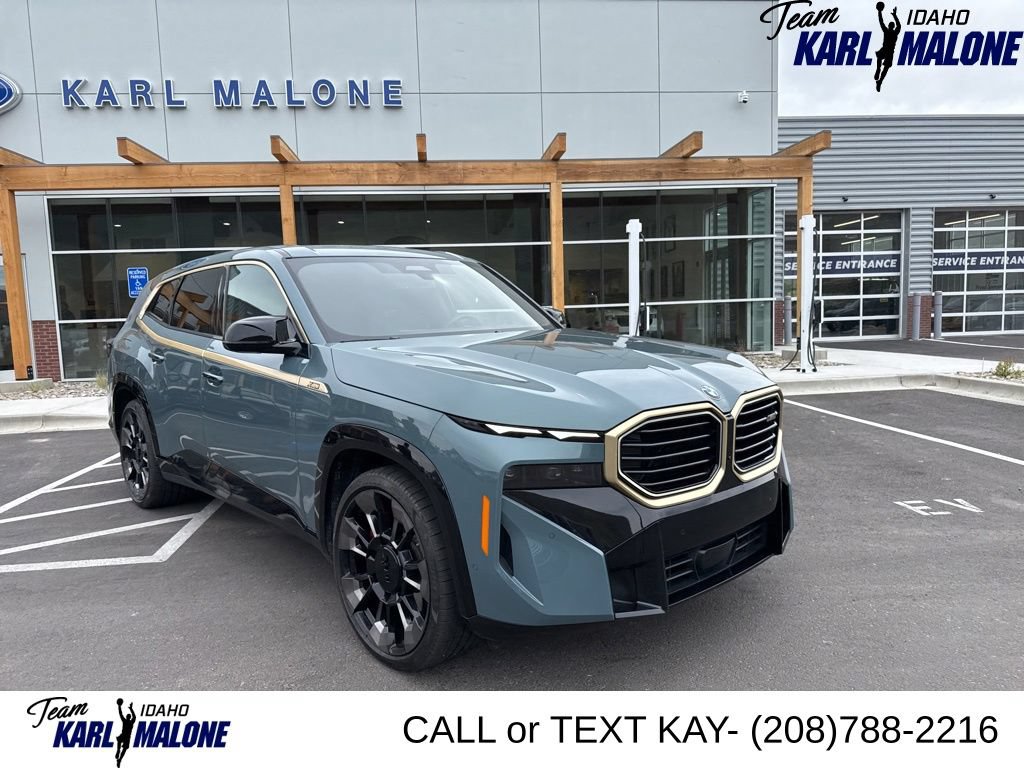 Used 2023 BMW XM AWD/4WD image 2