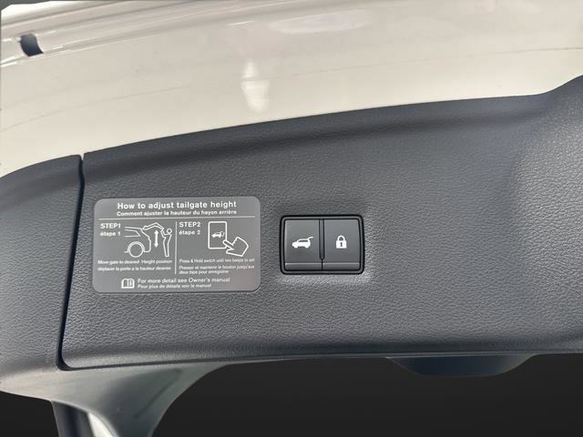 Used 2023 INFINITI QX55 Luxe w/ Cargo Package image 15