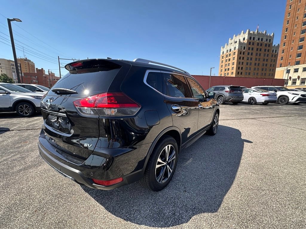 Used 2020 Nissan Rogue SV w/ Premium Package FWD image 7