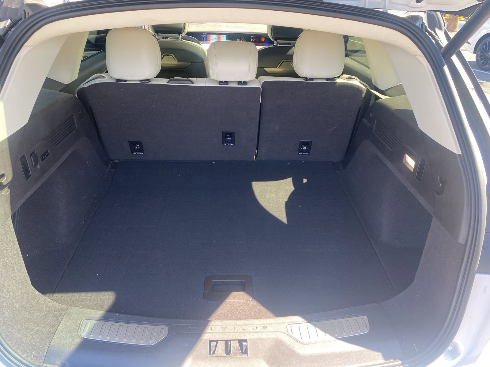 Used 2024 Lincoln Nautilus Black Label image 25