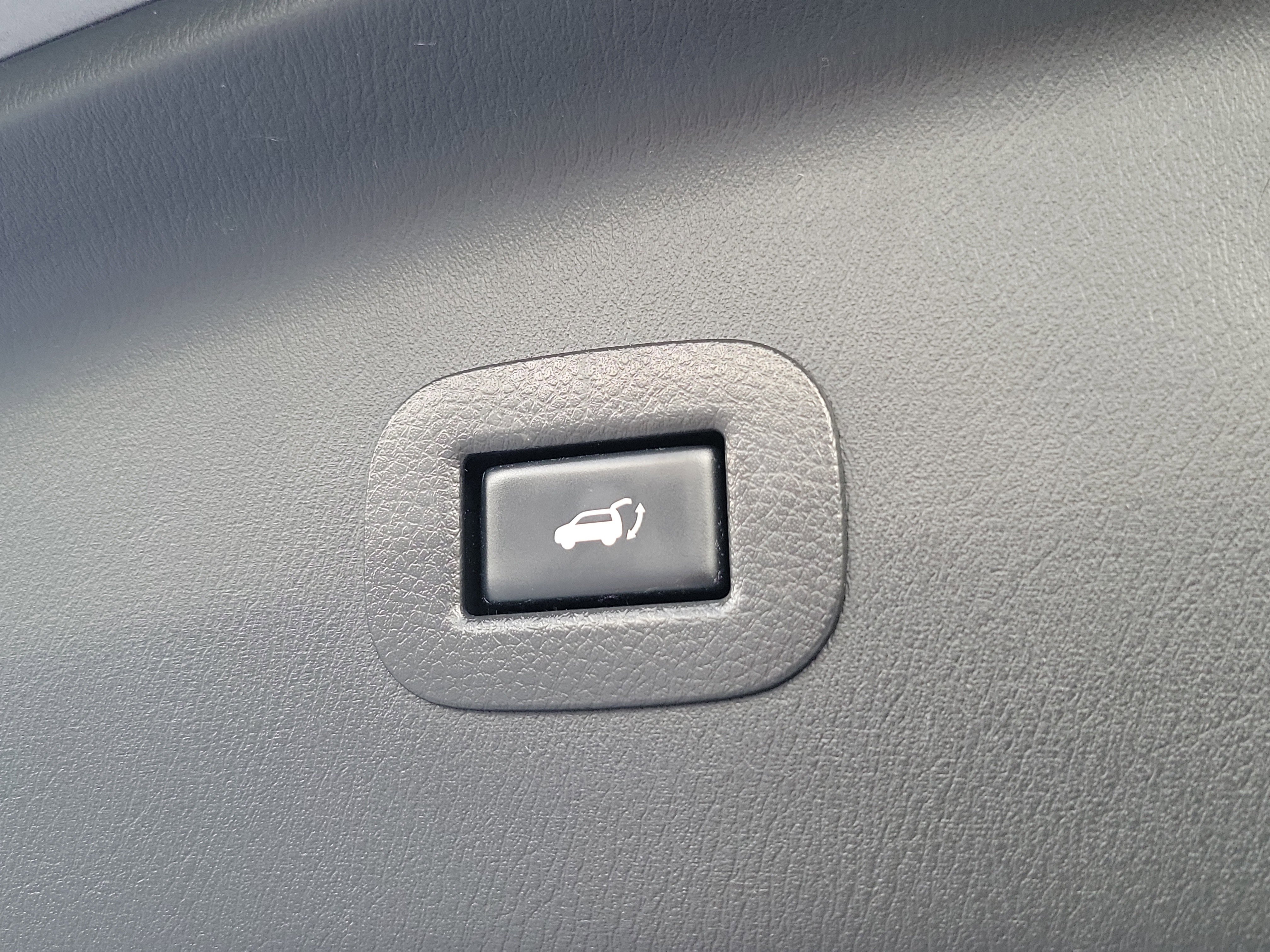Used 2019 Nissan Armada SL w/ Premium Package AWD/4WD image 11