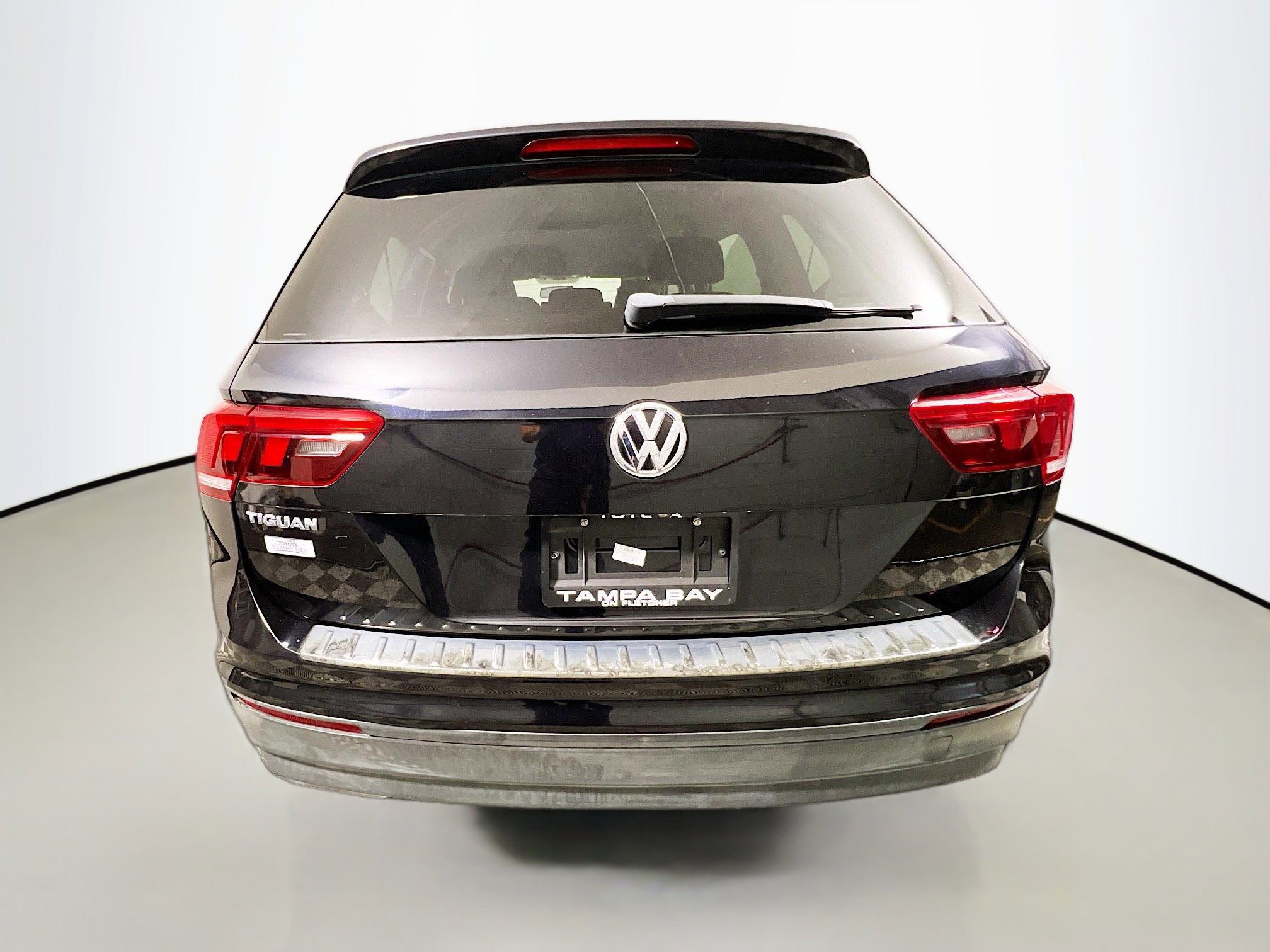 Used 2019 Volkswagen Tiguan S w/ Driver Assistance Package image 6