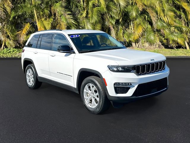 Used 2023 Jeep Grand Cherokee Limited image 2