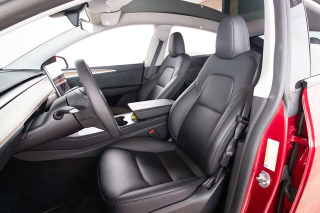 Used 2024 Tesla Model Y Long Range image 13