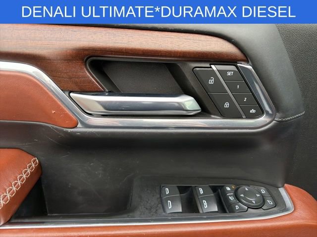 Used 2024 GMC Sierra 3500 Denali Ultimate image 28
