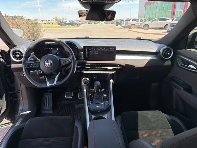 Used 2024 Alfa Romeo Tonale Veloce w/ Active Assist Package AWD/4WD image 20