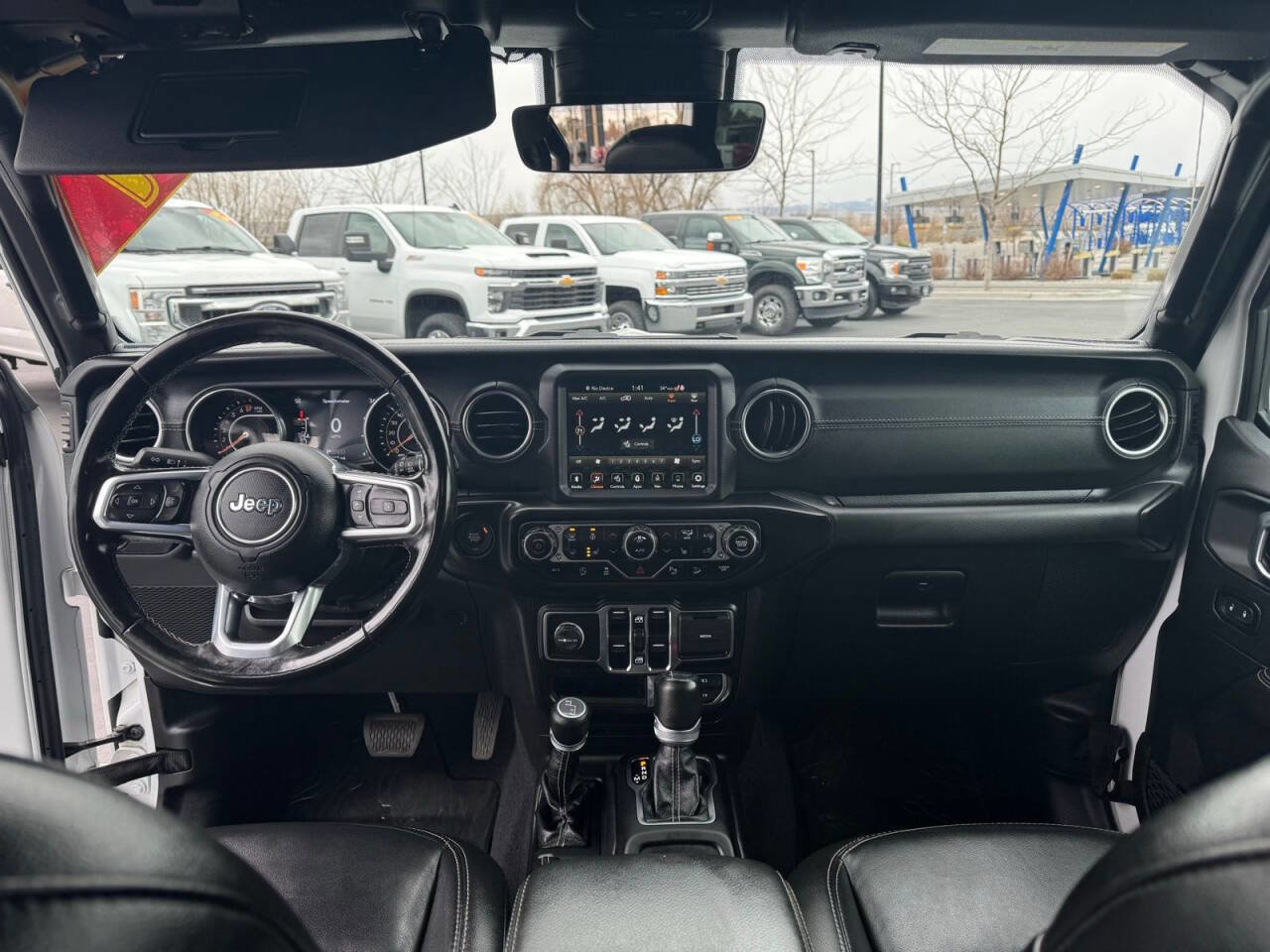 Used 2021 Jeep Wrangler Unlimited Sahara w/ Uconnect 4C Nav & Sound Group AWD/4WD image 29