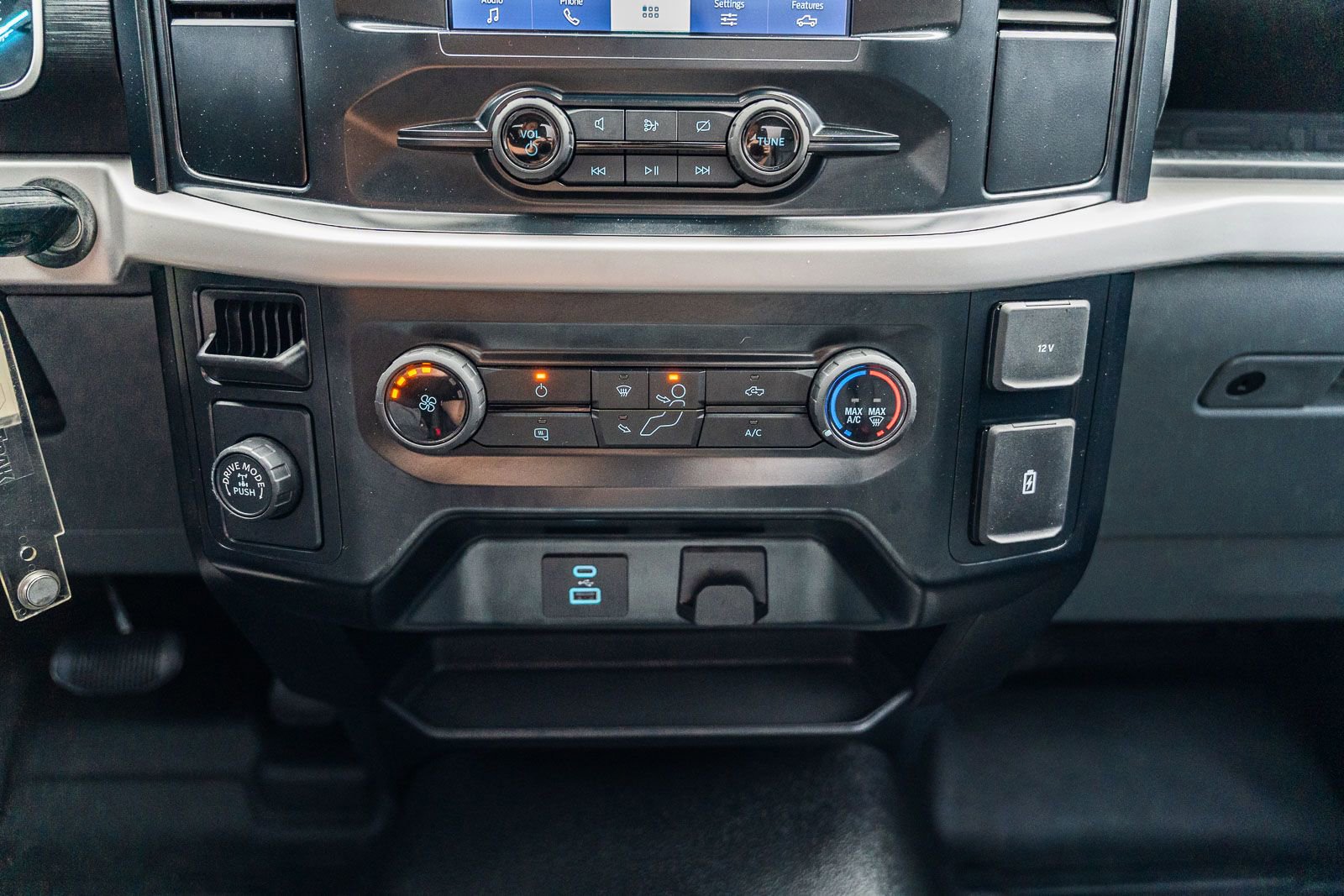 Used 2023 Ford F150 XL image 34