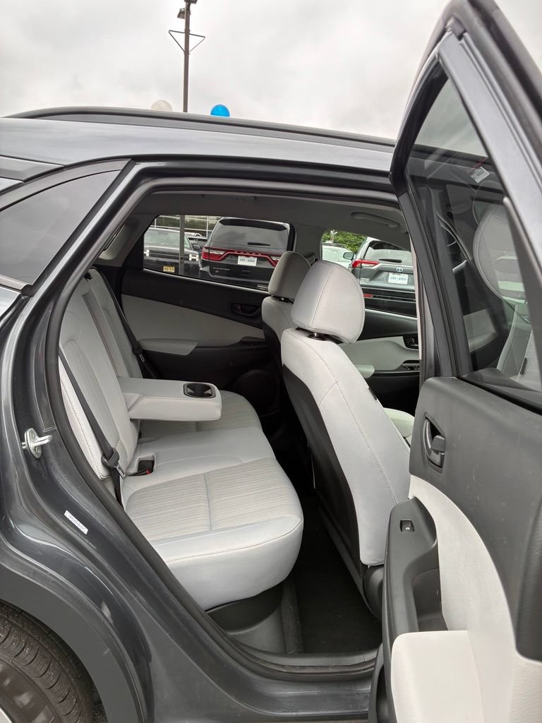 Used 2022 Hyundai Kona SEL w/ Cargo Package AWD/4WD image 20