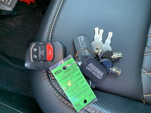 Used 2023 Jeep Gladiator Sport image 62